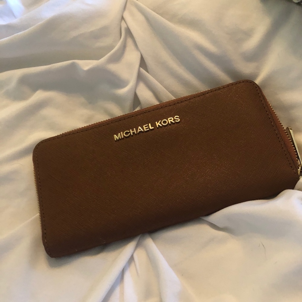 Michael Kors wallet